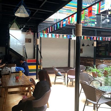 Xi'An Rainbow Youth Hotel Extérieur photo