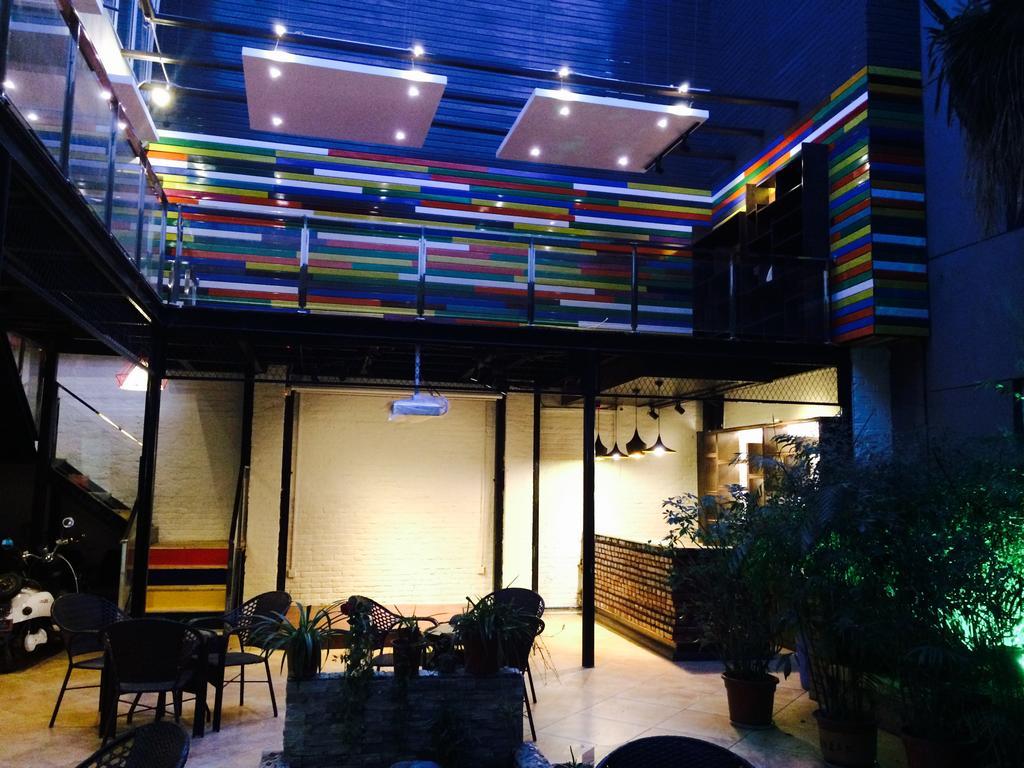Xi'An Rainbow Youth Hotel Extérieur photo